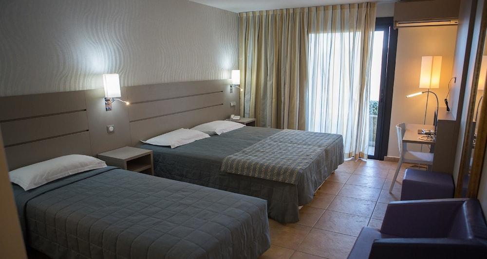 Hotel Western San Damianu 4*